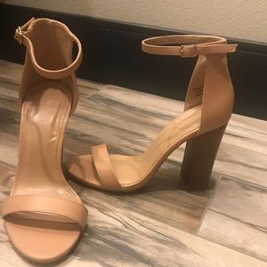 Tan chunky heels